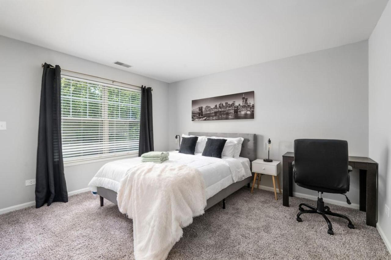 Corporate Housing By Mgm * Gurnee